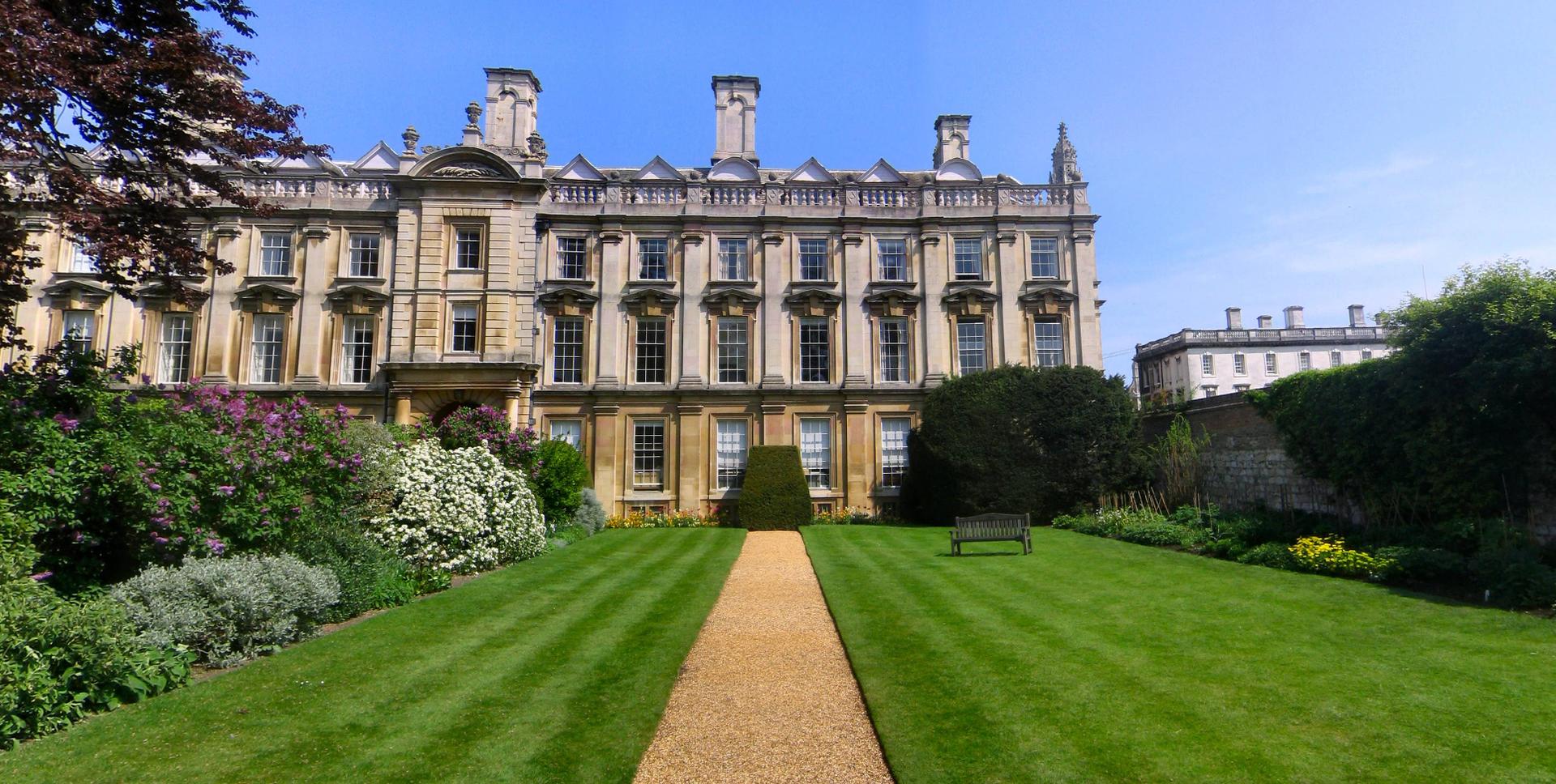 Clare_College,_Scholars'_Garden