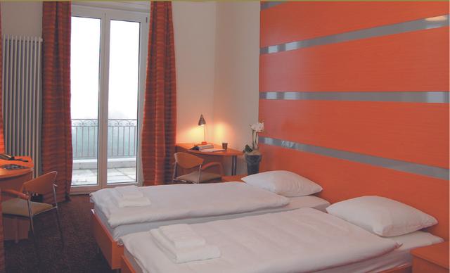 deluxe room